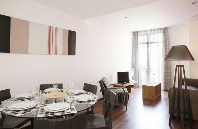 إم تشئبرتمنتس سويتس