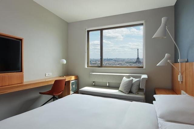 Hyatt Regency Paris Etoile