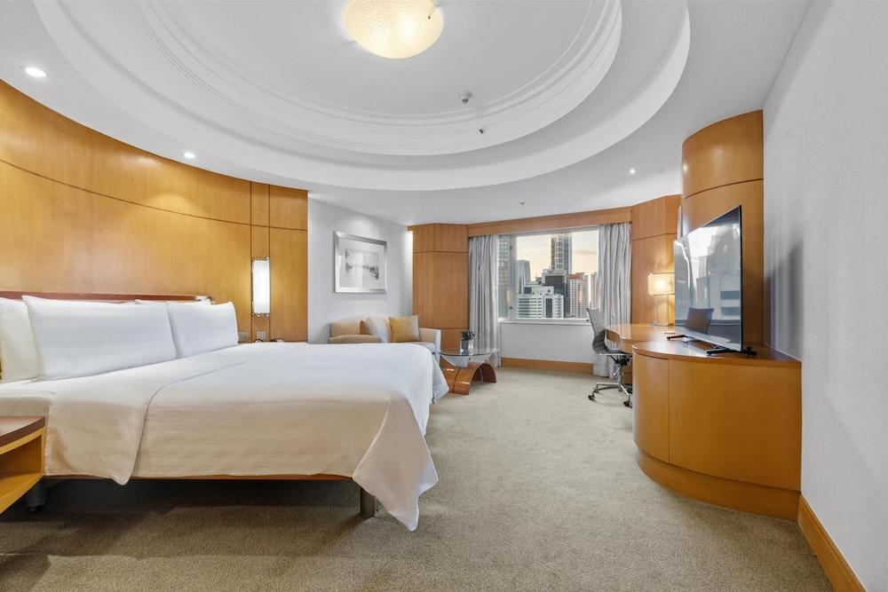 ماكاتي شانجريلا، مانيلا