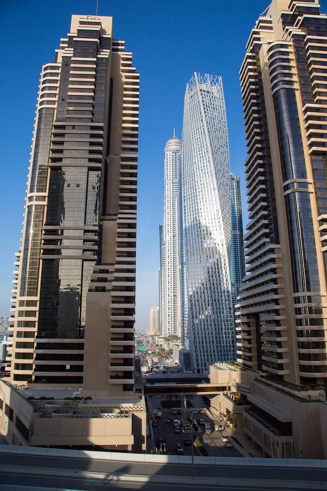 هاي جيستس - برج بوتانيكا