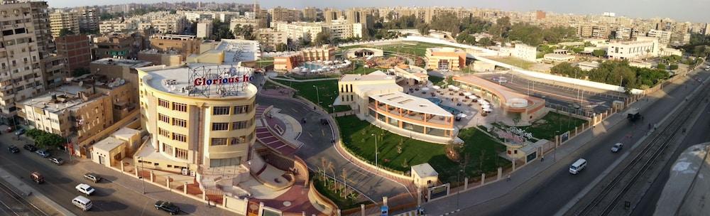 فندق جلوريوس