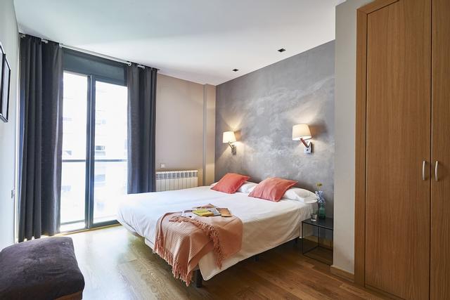 أين بي ساجرادا فاميليا أبارتمنتس