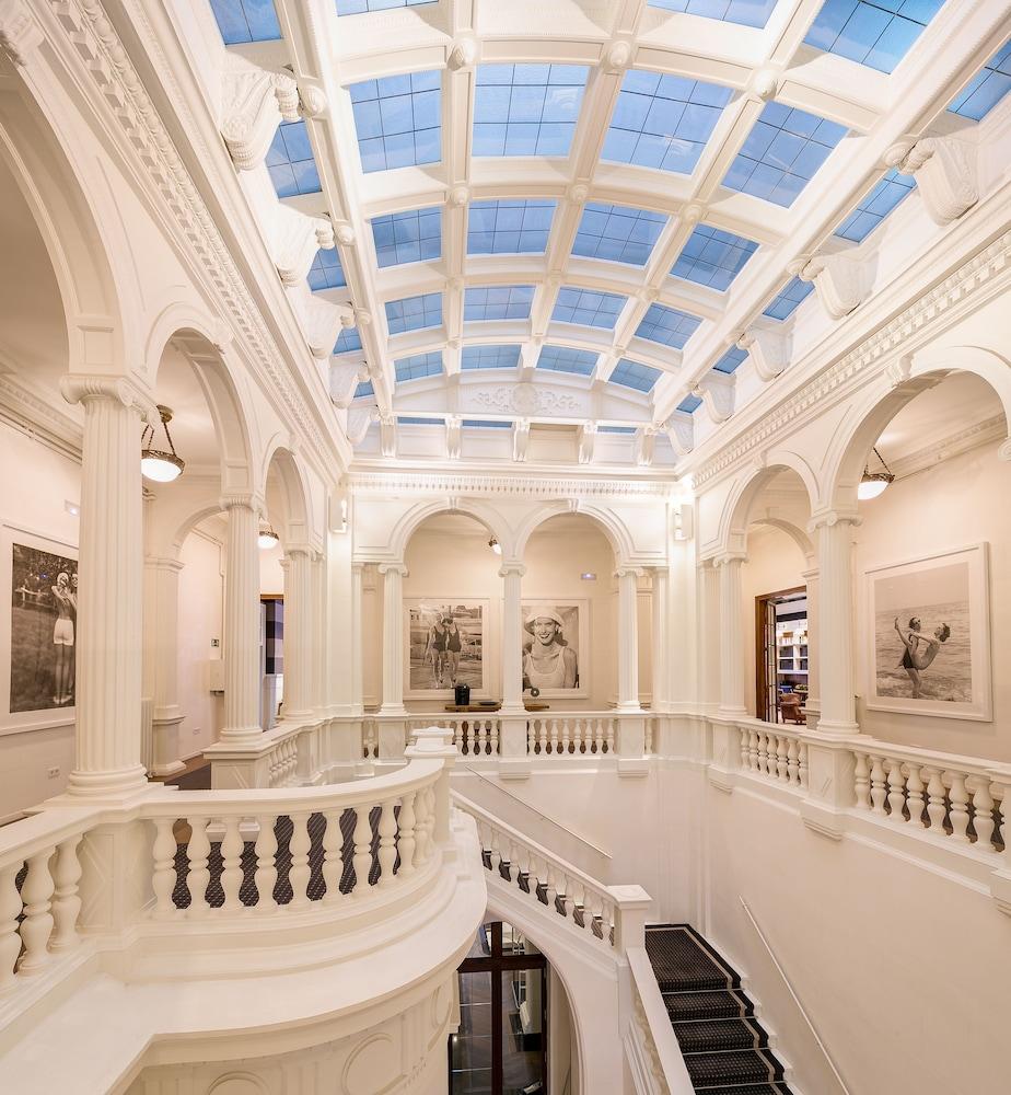 هوتل جرانفيا