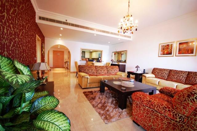 إي آند تي هوليداي هومز - الحاتمي