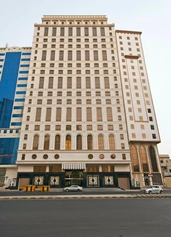 فندق رمادا زاد القصر