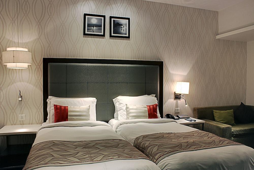 ذا ساهيل هوتل