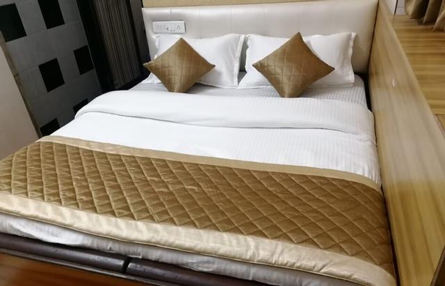 هوتل سوابنا إنترناشونال