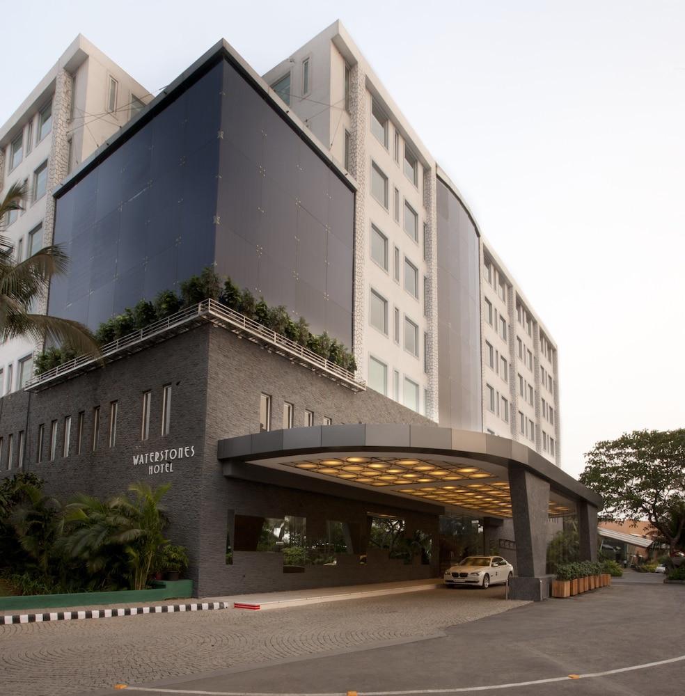 ووترستونز هوتل