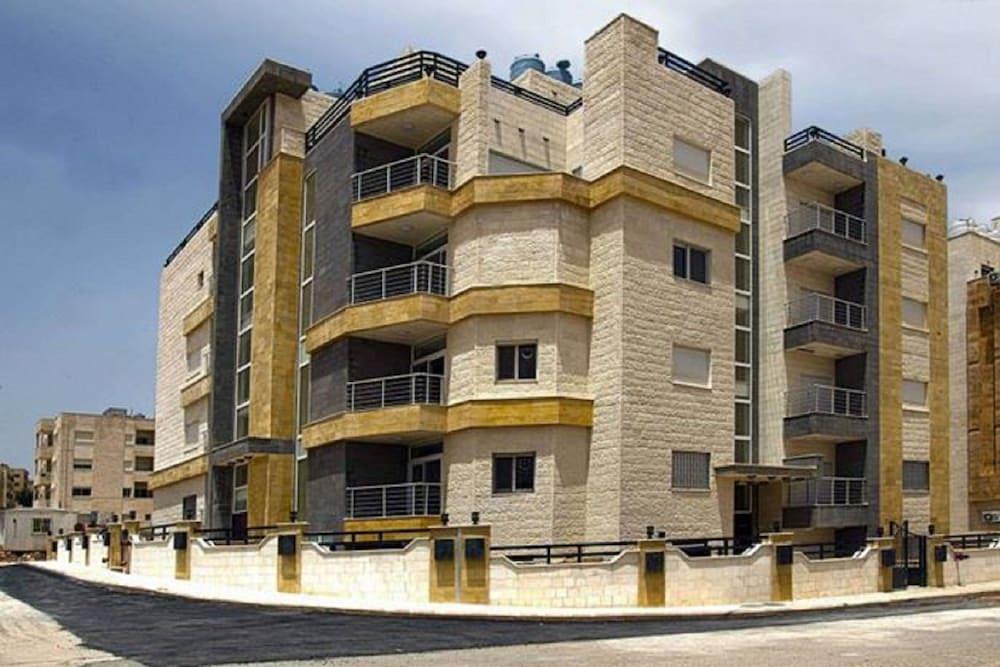 لجام للشقق الفندقية