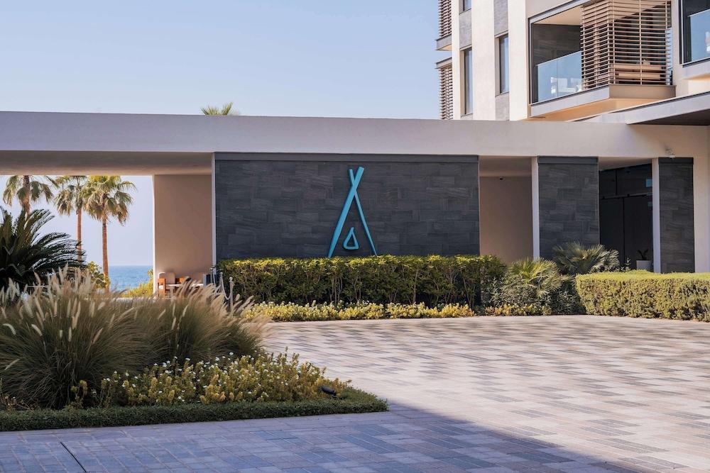 منتجع وسبا شاطئ نيكي دبي