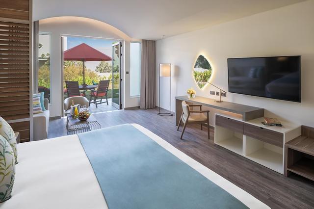 JA Palm Tree Court, Dubai